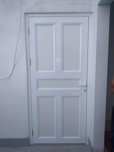 b1e7d8f4-4a69-4931-9d19-f10d96b73ffd